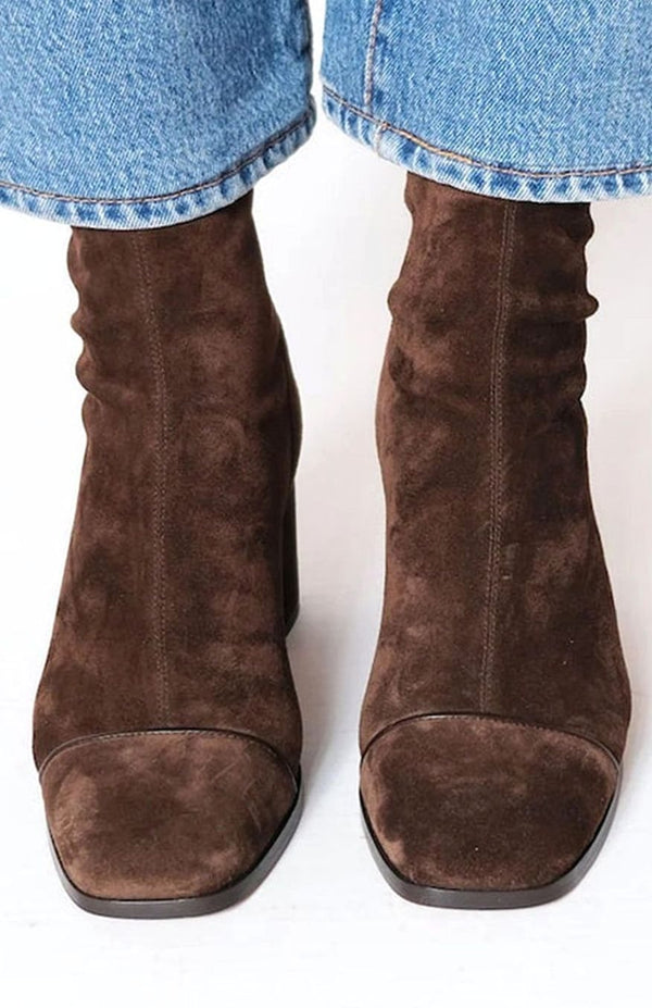Ankelboots i mocka för dam med blockklack-Footwear for women-Fjallbarn