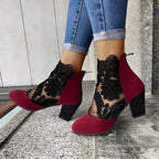 Ankelboots i spets med blockklack för dam-Footwear for women-Fjallbarn