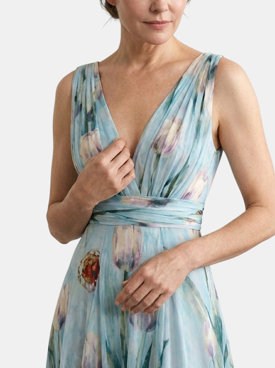 Ärmlös blommig maxiklänning med V-ringning för dam-Maxi Dress-Fjallbarn