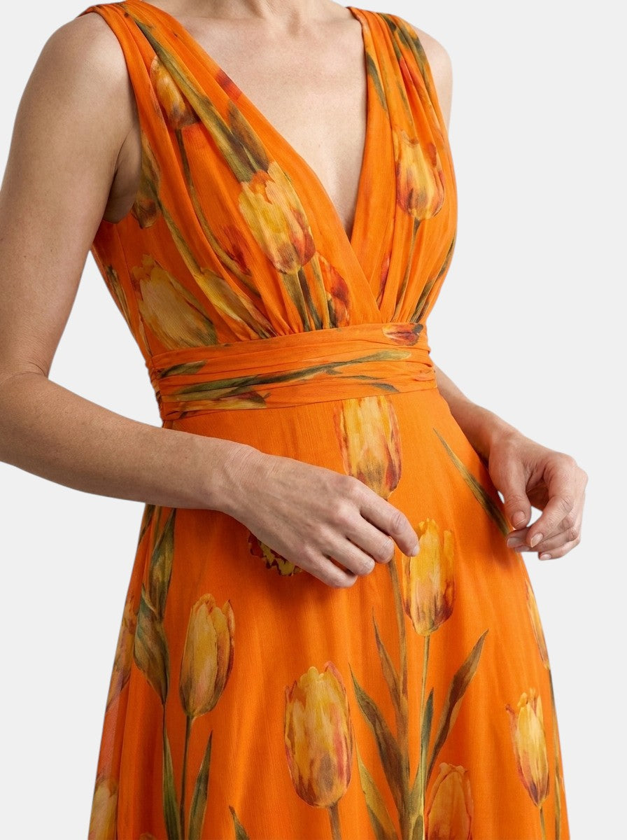 Ärmlös blommig maxiklänning med V-ringning för dam-Maxi Dress-Fjallbarn