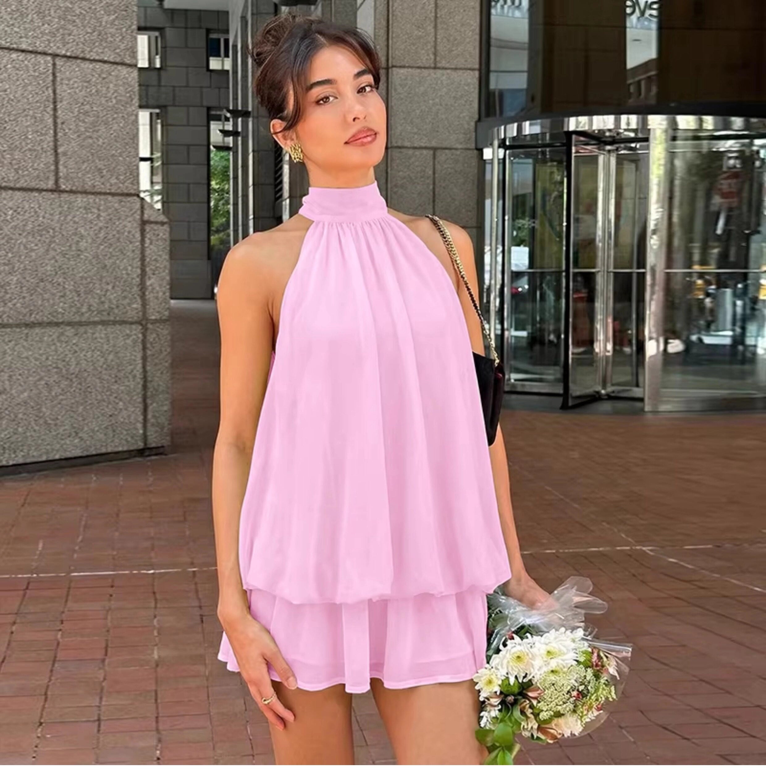 Ärmlös miniklänning med halterneck för dam-Mini Dress-Fjallbarn