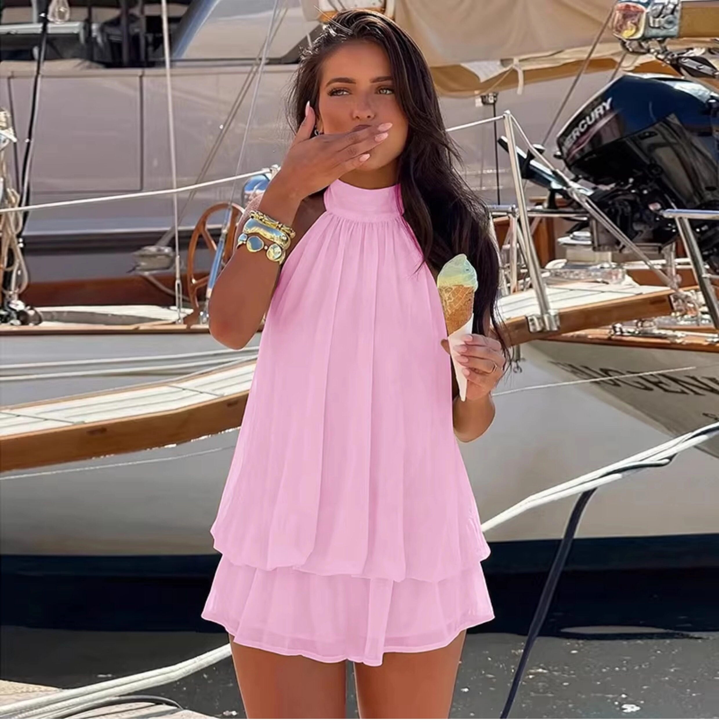 Ärmlös miniklänning med halterneck för dam-Mini Dress-Fjallbarn