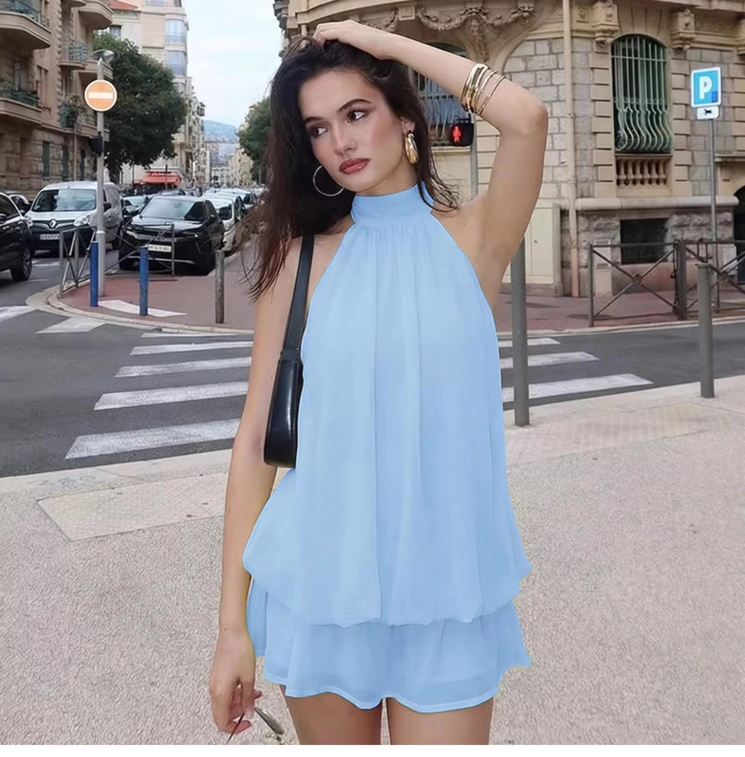 Ärmlös miniklänning med halterneck för dam-Mini Dress-Fjallbarn