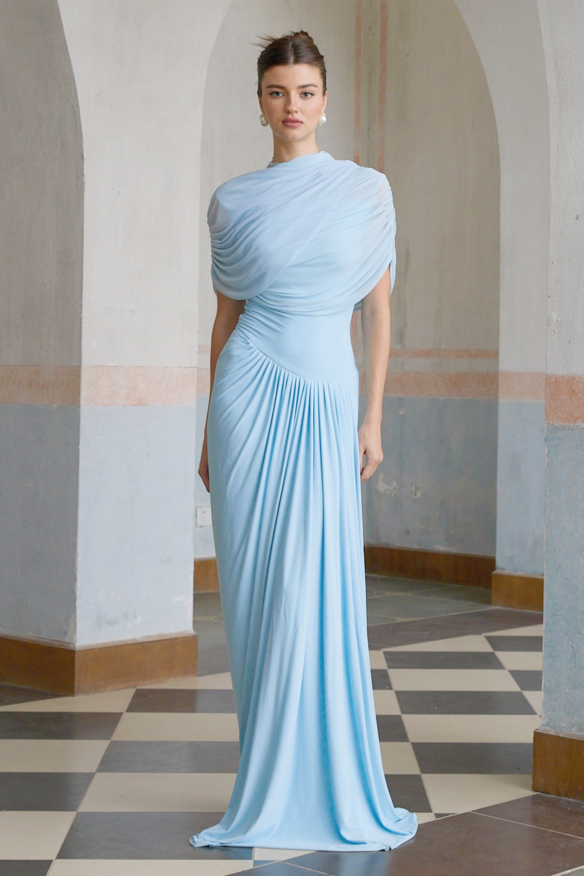 Asymmetrisk plisserad maxiklänning för dam-Maxi Dress-Fjallbarn