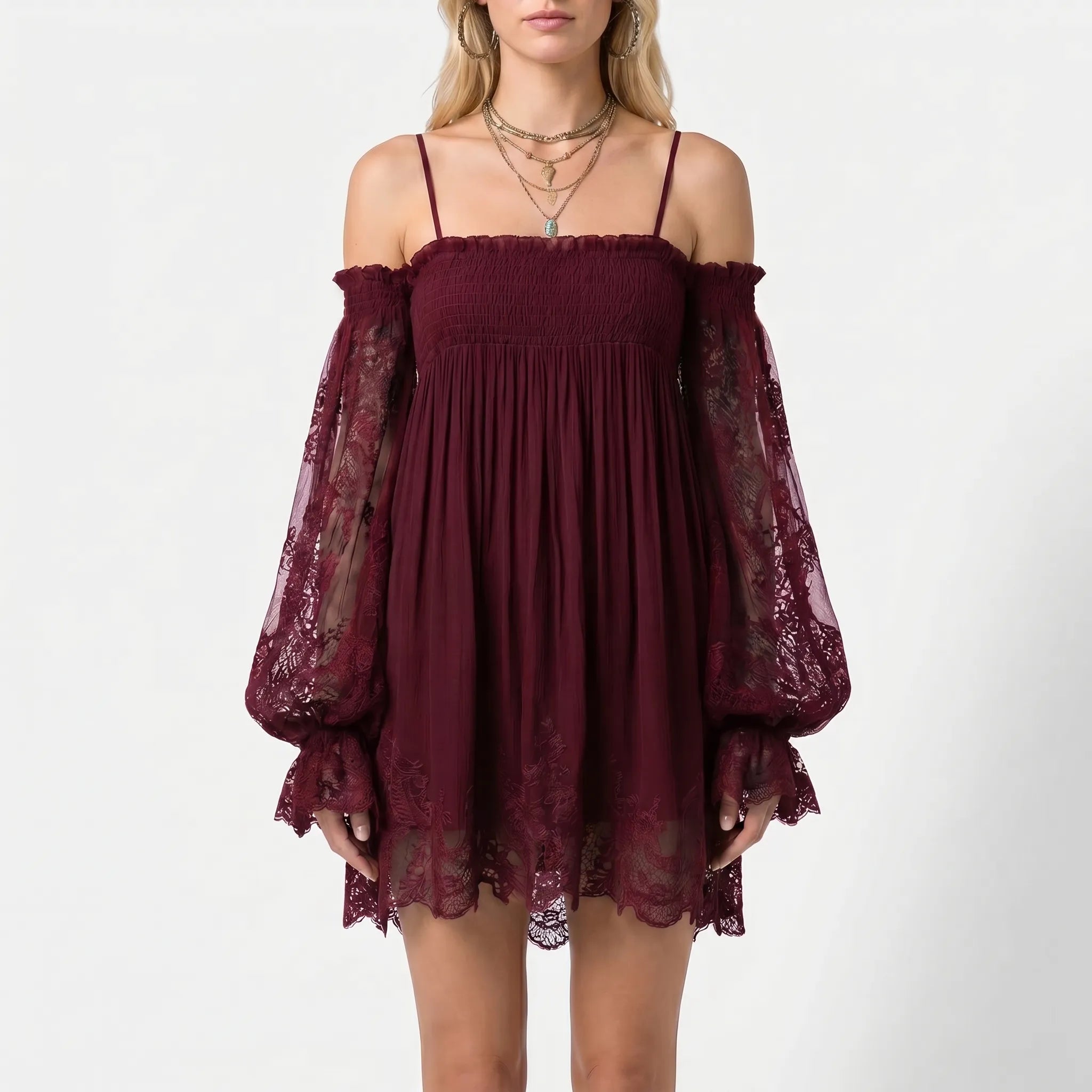 Axelbar miniklänning med spetsärmar för dam-Mini Dress-Fjallbarn