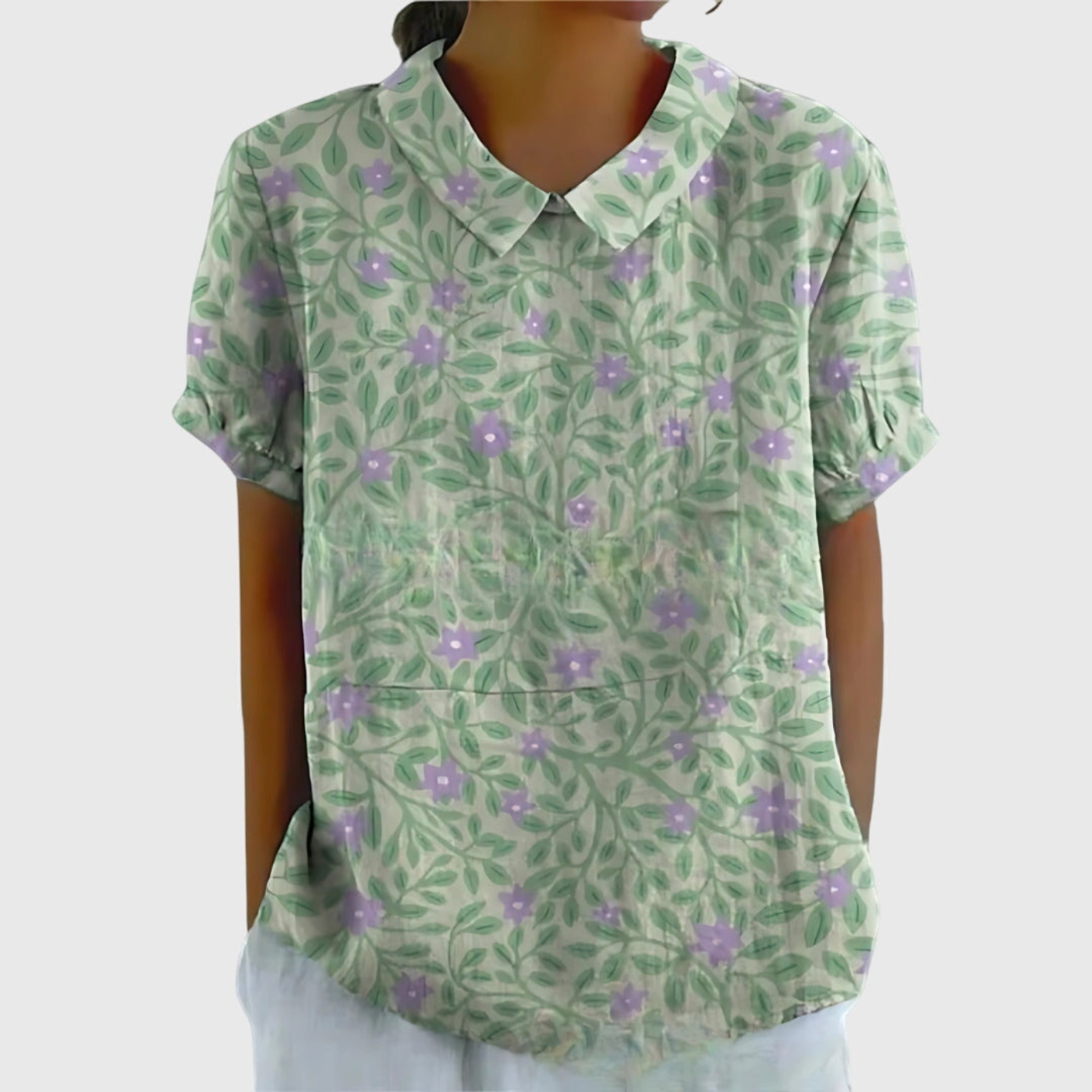 Blommig kortärmad blus med Peter Pan-krage för dam-Blouses for women-Fjallbarn