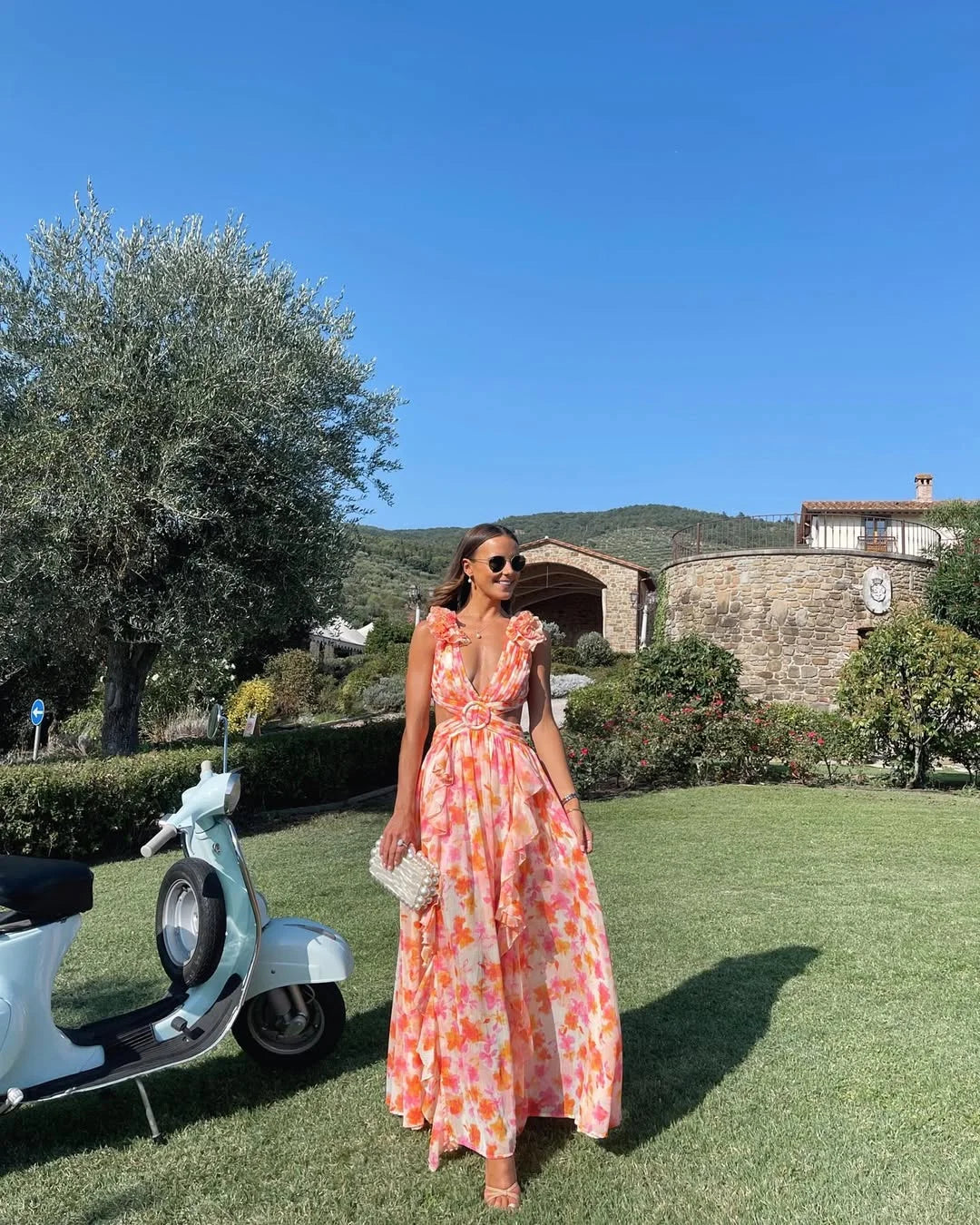 Blommig maxiklänning utan ärm för dam-Maxi Dress-Fjallbarn