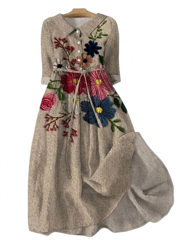Blommig midiklänning med knappar och broderier för dam-Midi Dress-Fjallbarn