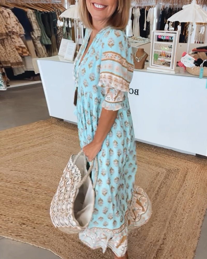 Blommig midiklänning med V-ringning för dam-Midi Dress-Fjallbarn