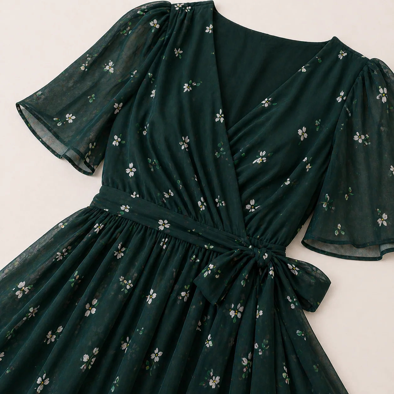 Blommig omlottklänning i midilängd för dam-Midi Dress-Fjallbarn