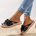 Blommiga sandaler med flätade remmar för dam-Footwear for women-Fjallbarn