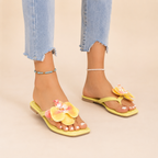 Blommiga tåsandaler med fyrkantig tå för dam-Footwear for women-Fjallbarn