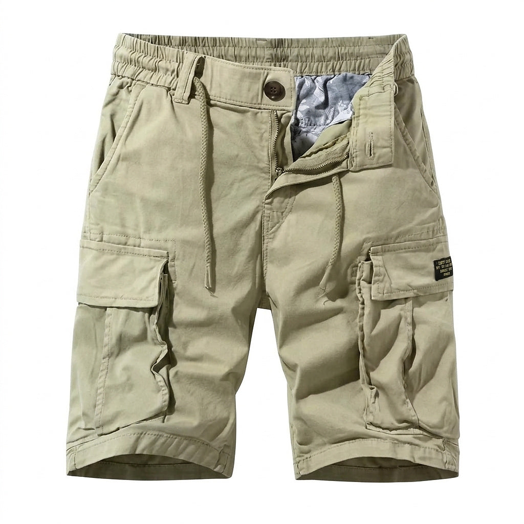 Cargoshorts för herrar med dragsko i midjan och fickor med lock-Shorts for men-Fjallbarn