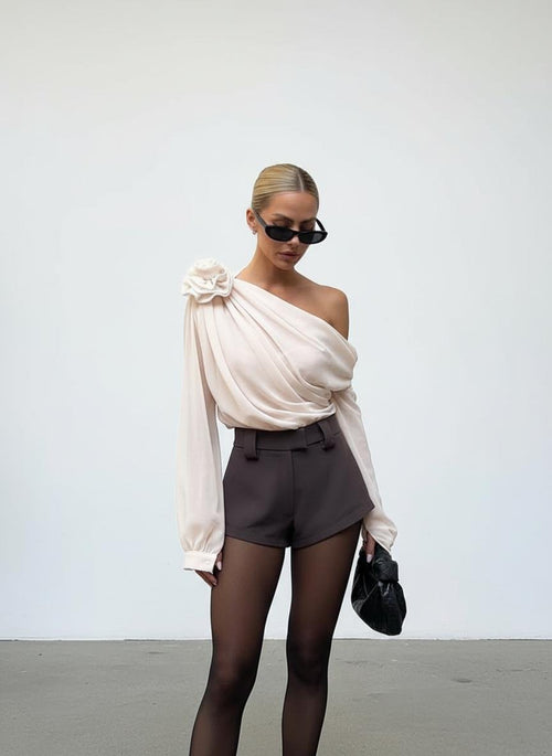 Chiffonblus med en axel för dam-Blouses for women-Fjallbarn