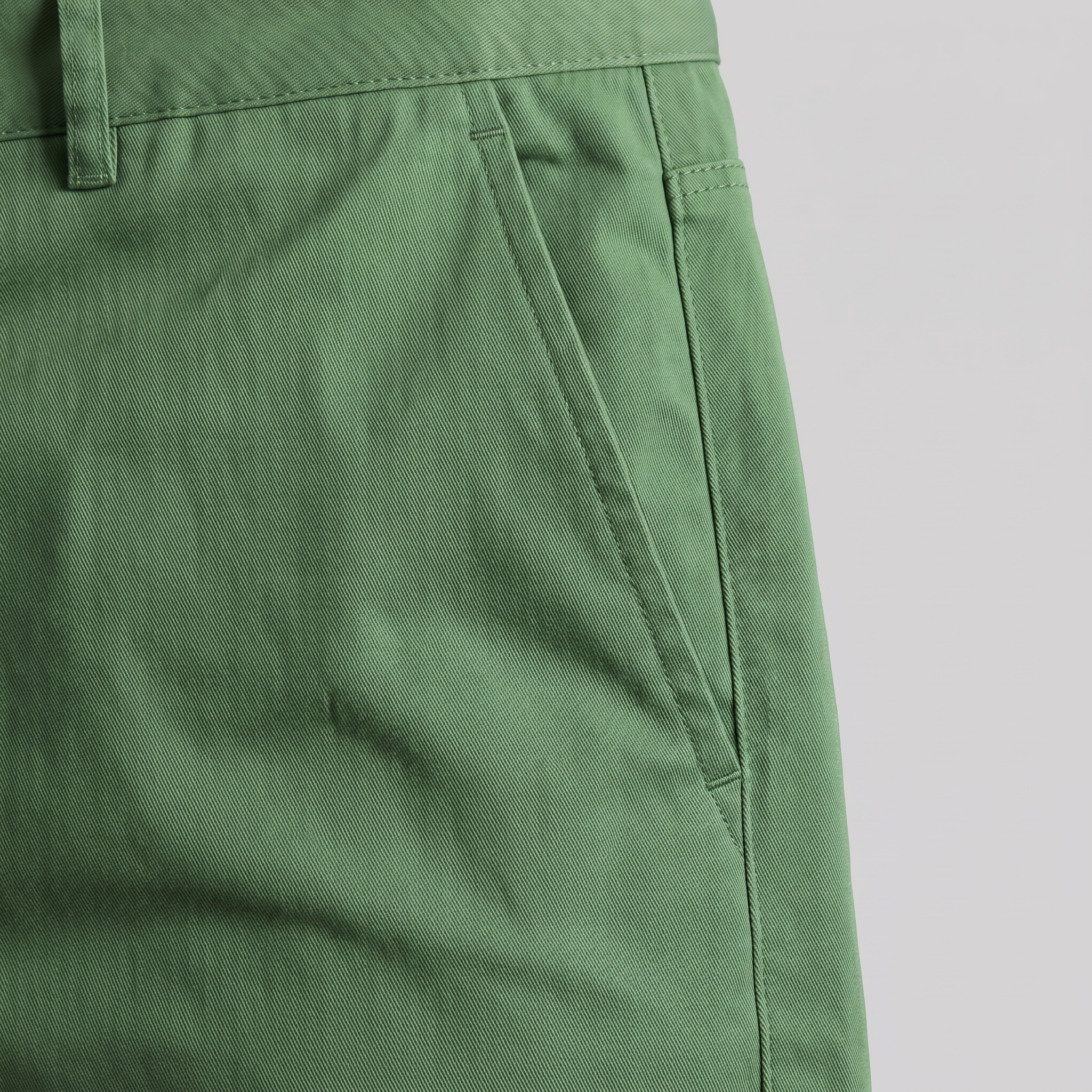 Chinoshorts för herrar med uppvikt fåll-Shorts for men-Fjallbarn