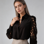 Dam blus med genombrutna ärmar och knäppning fram-Blouse for women-Fjallbarn