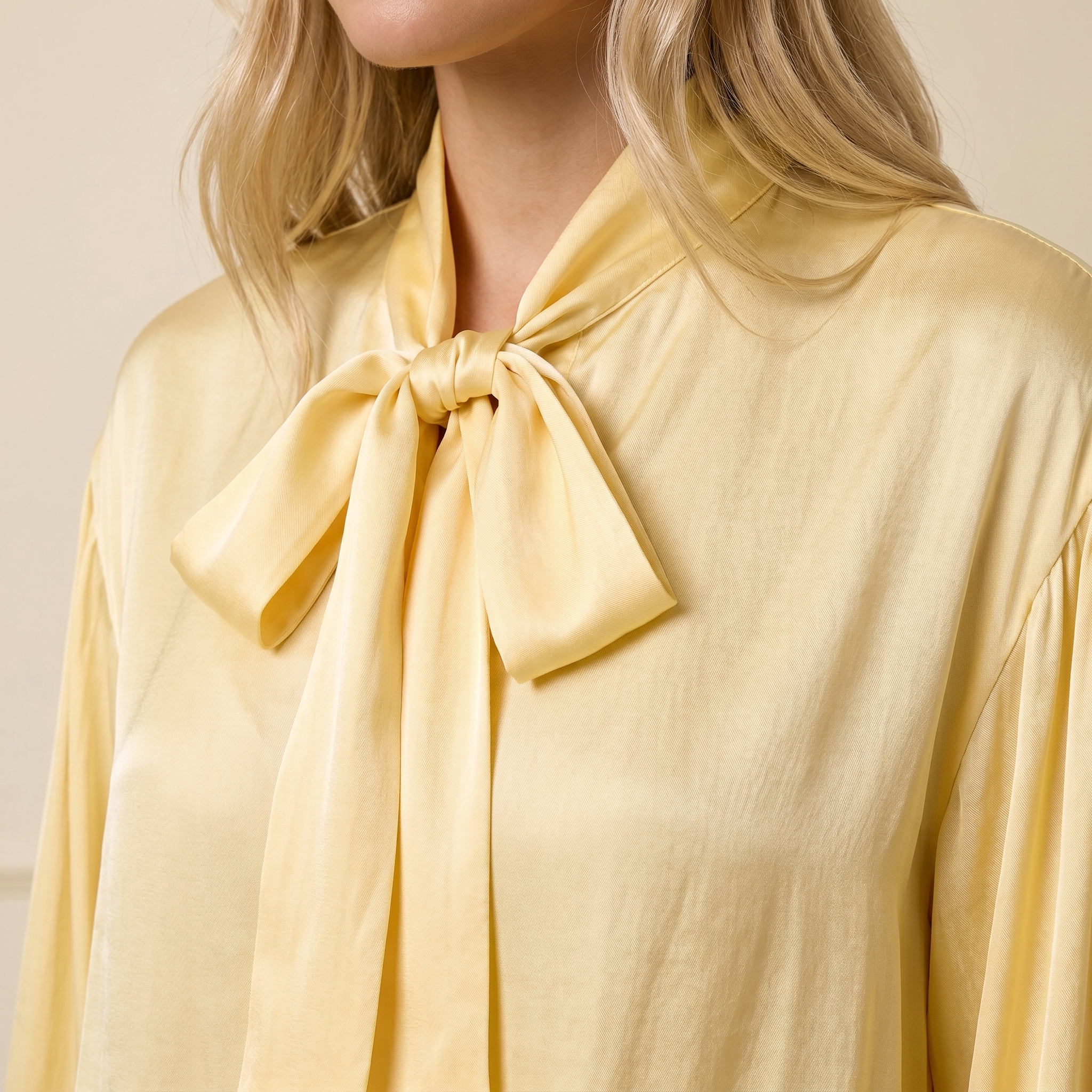 Dam blus med knytkrage och långa ärmar-Blouse for women-Fjallbarn