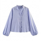 Dam blus med volangdetaljer och elastiska ärmslut-Blouse for women-Fjallbarn
