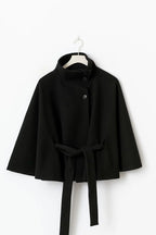 Dam capejacka med hög krage och knytbälte-Coat for women-Fjallbarn