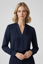 Dam långärmad blus med V-ringning och veckad front-Blouse for women-Fjallbarn