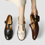 Dam Mary Jane-skor med T-rem och perforerade detaljer-Footwear for women-Fjallbarn