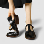 Dam Mary Jane-skor med T-rem och perforerade detaljer-Footwear for women-Fjallbarn