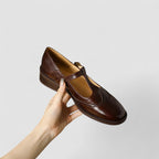 Dam Mary Jane-skor med T-rem och perforerade detaljer-Footwear for women-Fjallbarn