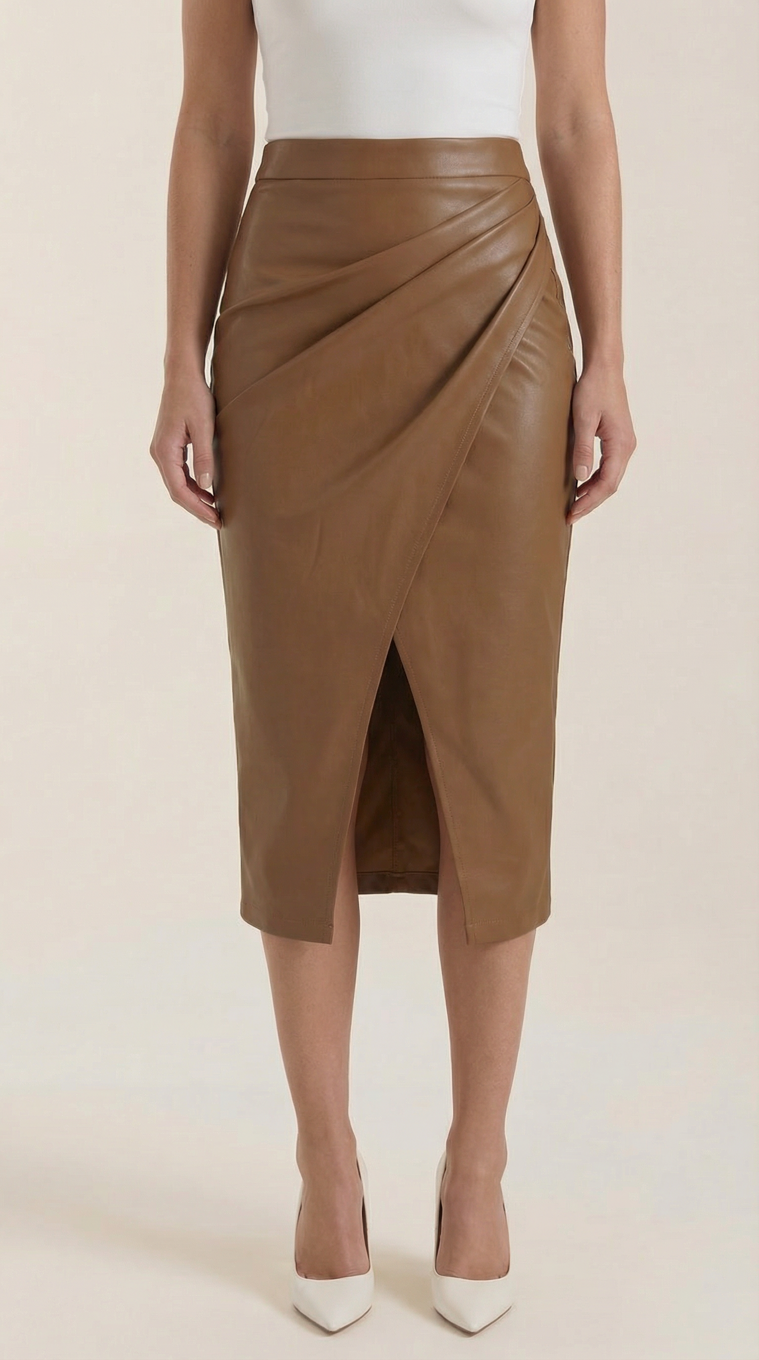 Dam midikjol med draperad design och slits fram-Skirt for women-Fjallbarn