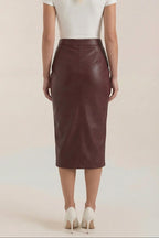 Dam midikjol med draperad design och slits fram-Skirt for women-Fjallbarn