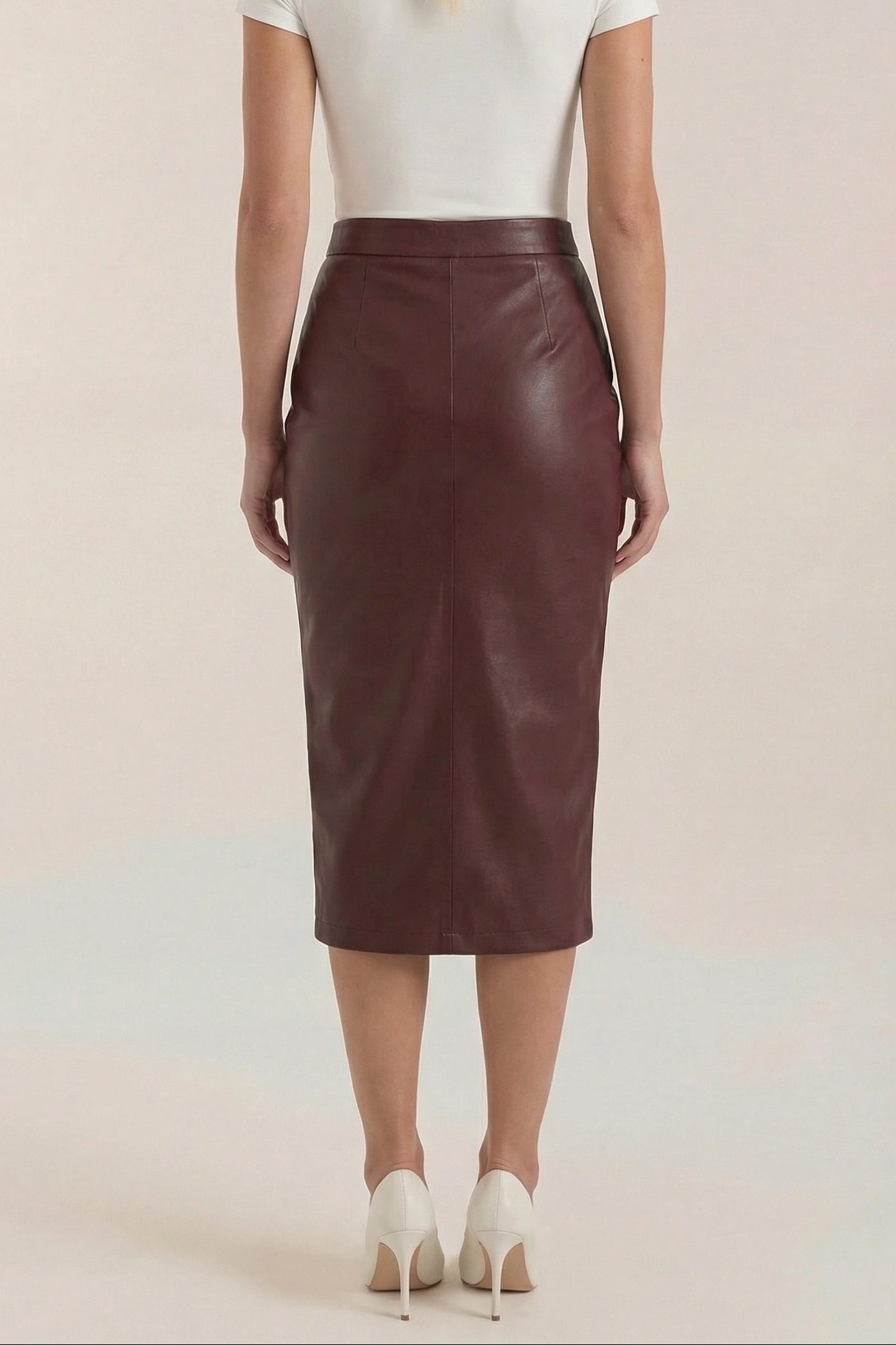 Dam midikjol med draperad design och slits fram-Skirt for women-Fjallbarn