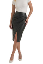 Dam midikjol med draperad design och slits fram-Skirt for women-Fjallbarn