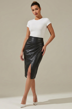 Dam midikjol med draperad design och slits fram-Skirt for women-Fjallbarn