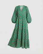 Dam midiklänning med V-ringning och lagerdesign-Midi Dress-Fjallbarn