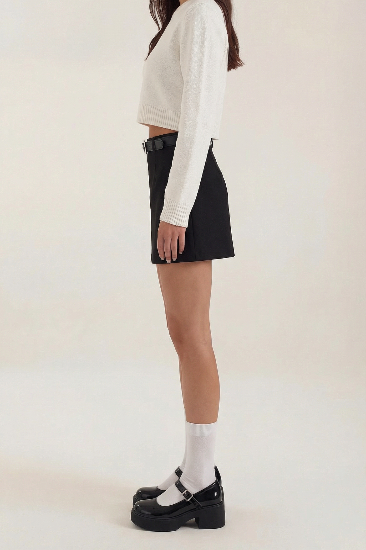 Dam minikjol med hög midja, bälteshällor och rak fåll-Skirt for women-Fjallbarn