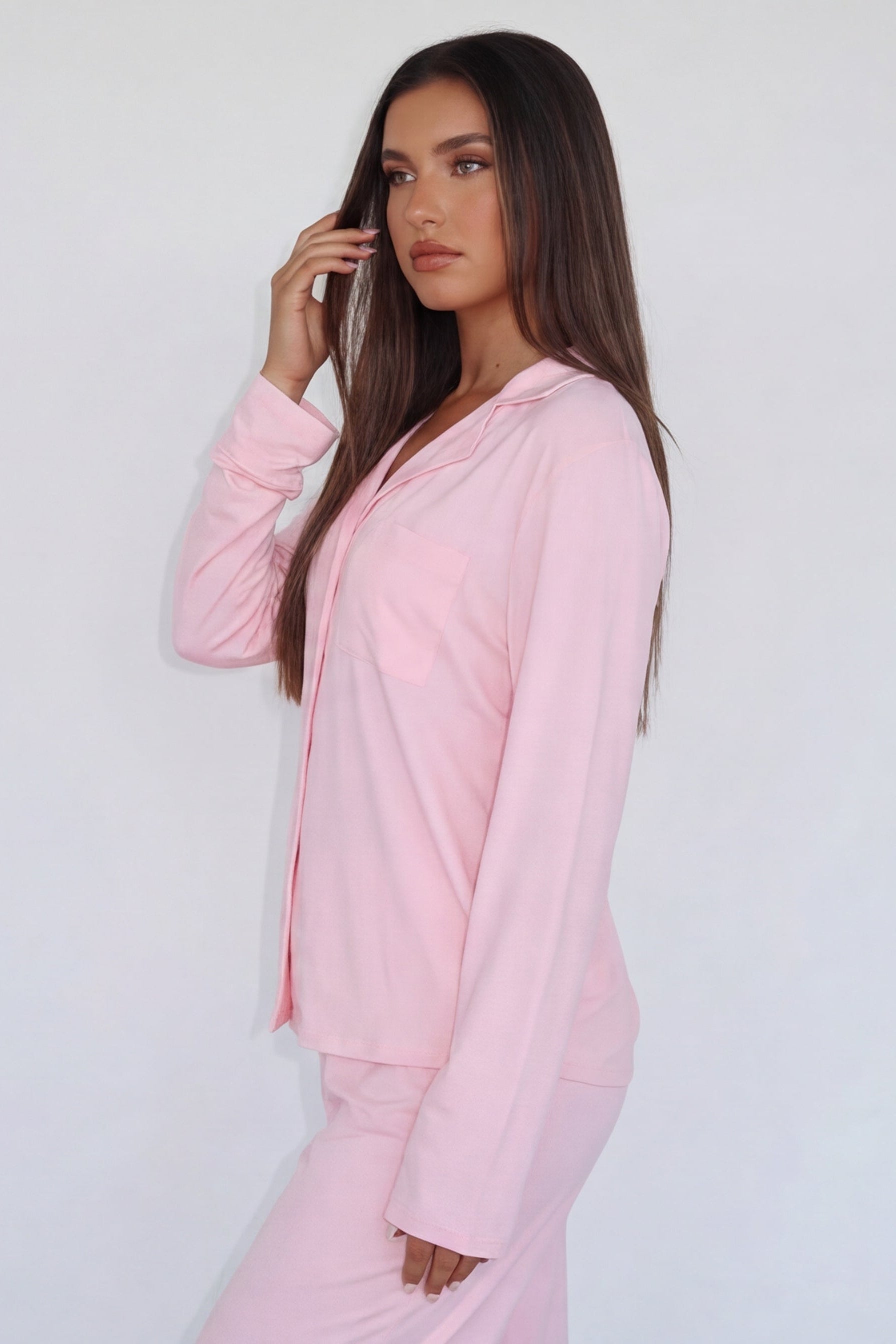 Dam pyjamasset med knäppning och slagkrage-Sets for women-Fjallbarn