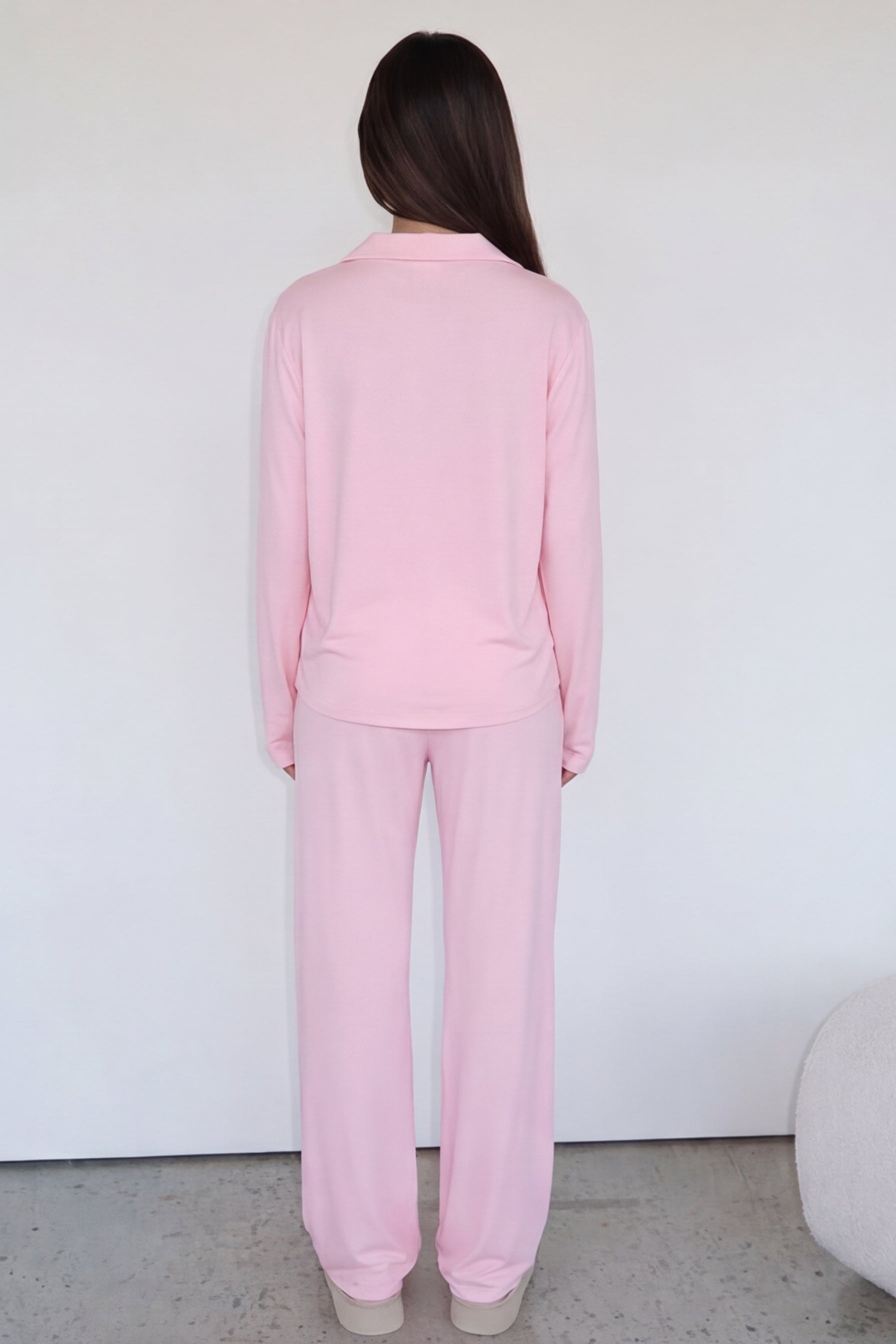Dam pyjamasset med knäppning och slagkrage-Sets for women-Fjallbarn