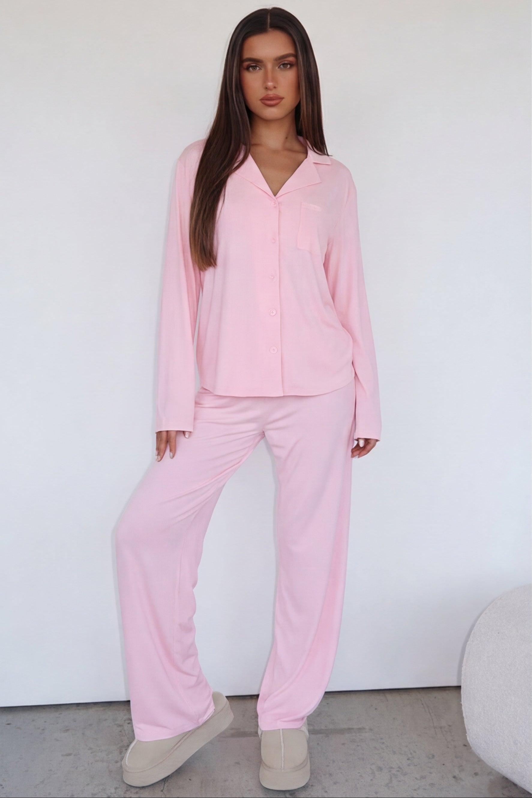 Dam pyjamasset med knäppning och slagkrage-Sets for women-Fjallbarn