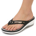 Dam-sandaler med kilklack och metalldetaljer-Footwear for women-Fjallbarn