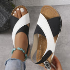 Dam sandaler med kilklack och vristrem-Footwear for women-Fjallbarn