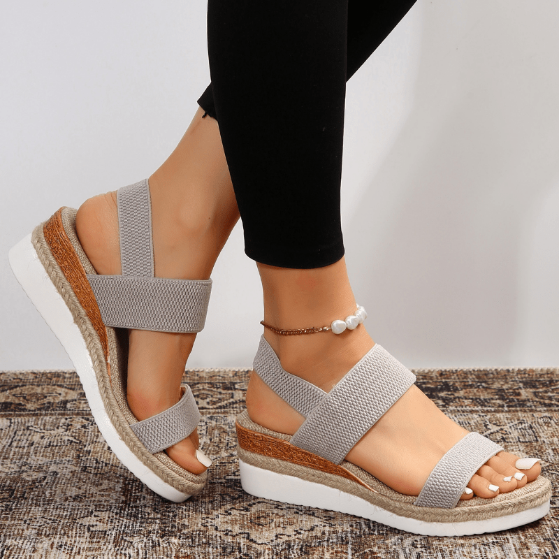 Dam sandaler med platåsula och elastiska remmar-Footwear for women-Fjallbarn