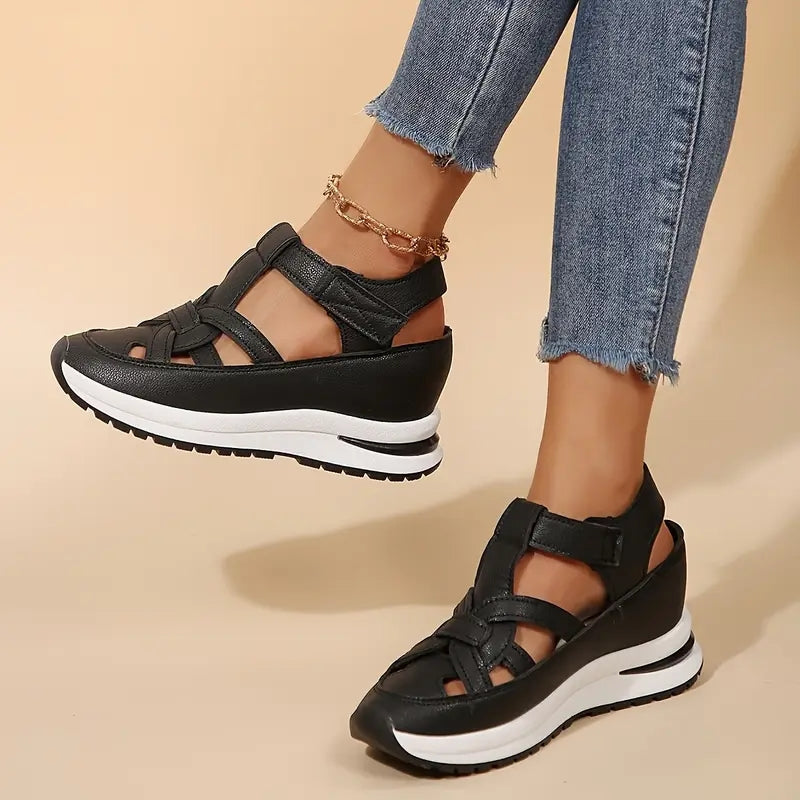 Dam sandaler med platåsula och flätade remmar-Footwear for women-Fjallbarn