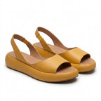 Dam sandaler med platformssula och öppen tå och hälrem-Footwear for women-Fjallbarn