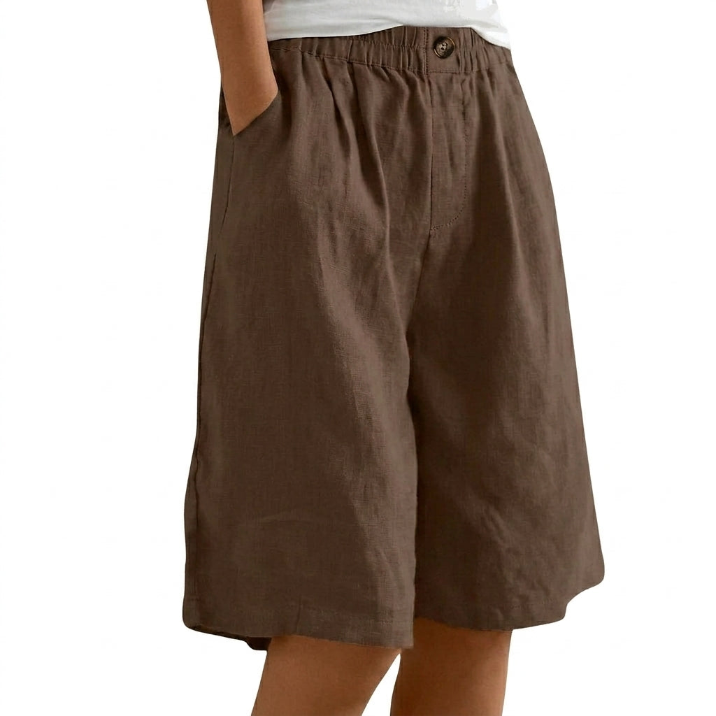 Dam shorts med elastisk midja och vida ben samt knappstängning-Shorts for women-Fjallbarn