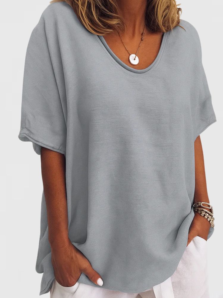 Dam T-shirt med V-ringning och sänkta axlar i rymlig modell-T-shirt for women-Fjallbarn