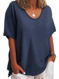 Dam T-shirt med V-ringning och sänkta axlar i rymlig modell-T-shirt for women-Fjallbarn