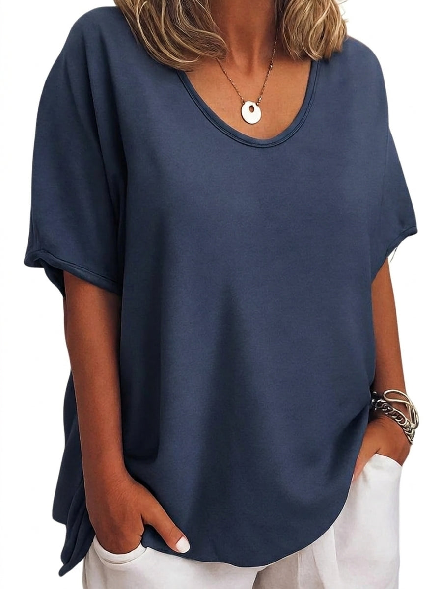 Dam T-shirt med V-ringning och sänkta axlar i rymlig modell-T-shirt for women-Fjallbarn