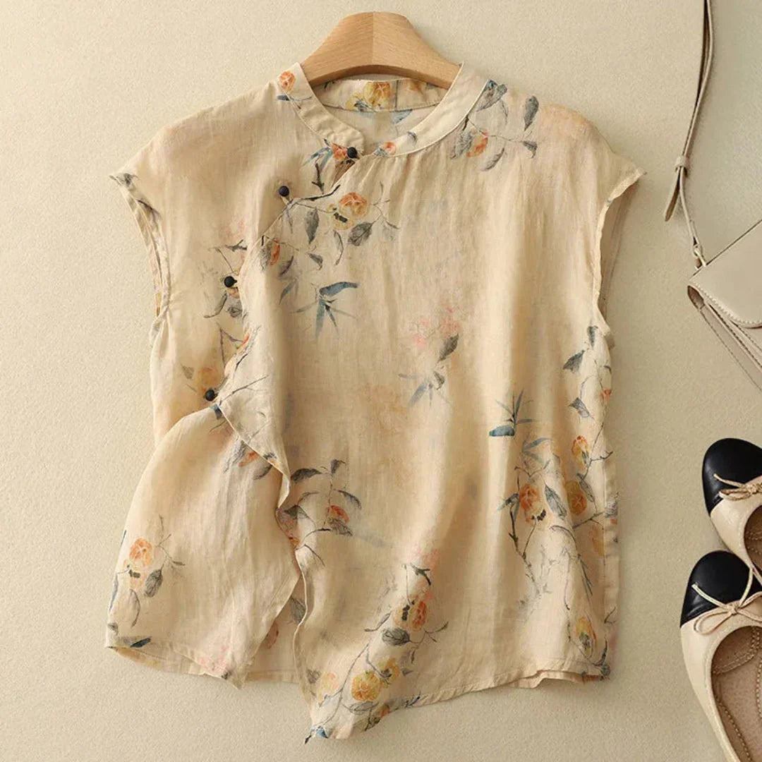 Damblus med kort ärm, blommönster, ståkrage och knappstängning-Blouse for women-Fjallbarn
