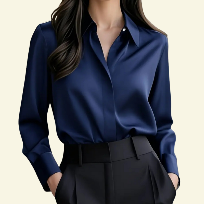 Damblus med långa ärmar och spetsig krage med dold knappslå-Blouse for women-Fjallbarn