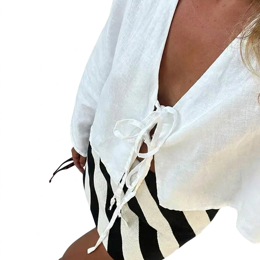 Damblus med V-ringning, knytstängning fram och vida ärmar-Blouse for women-Fjallbarn