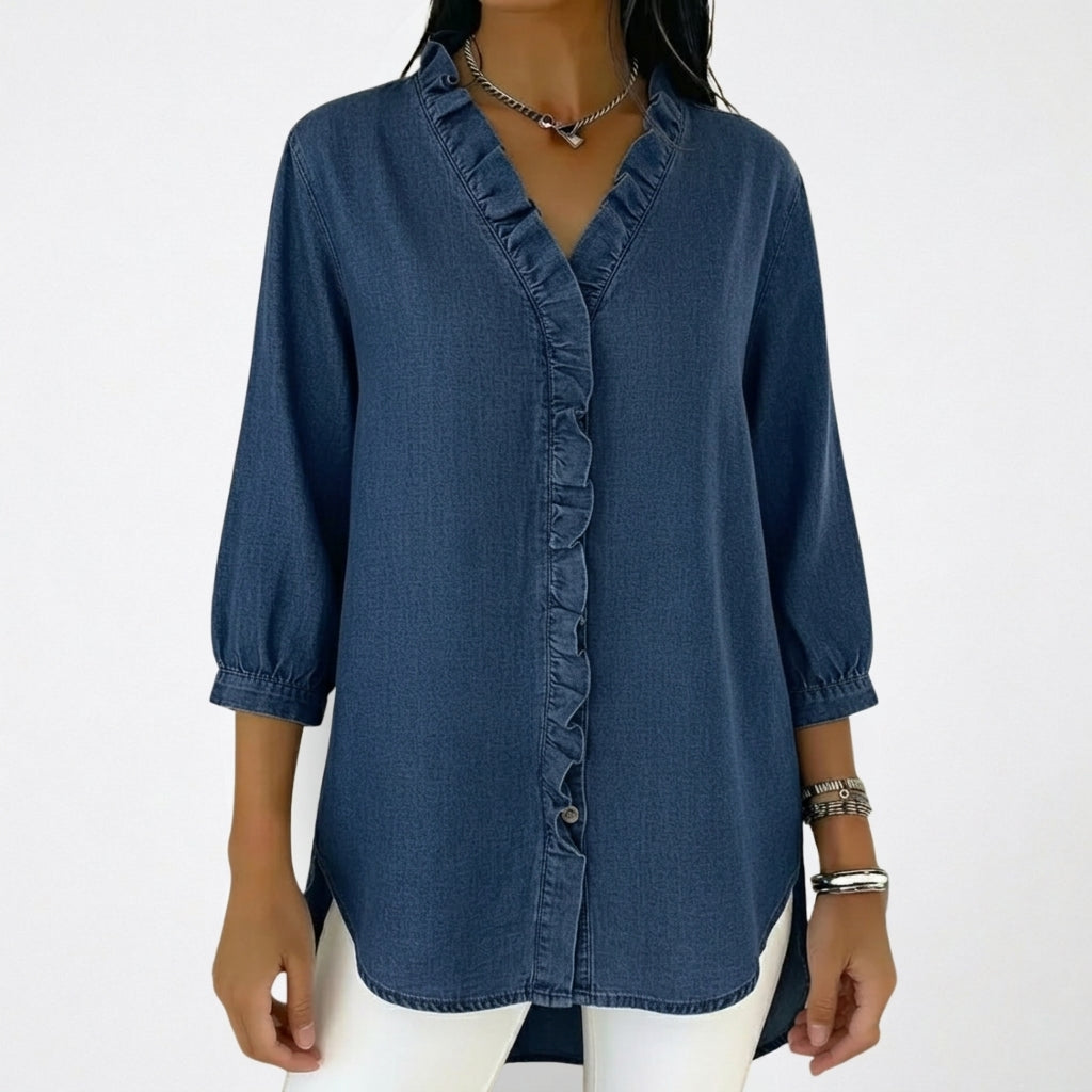 Damernas blus med volangdetaljer och trekvartslånga ärmar-Blouse for women-Fjallbarn